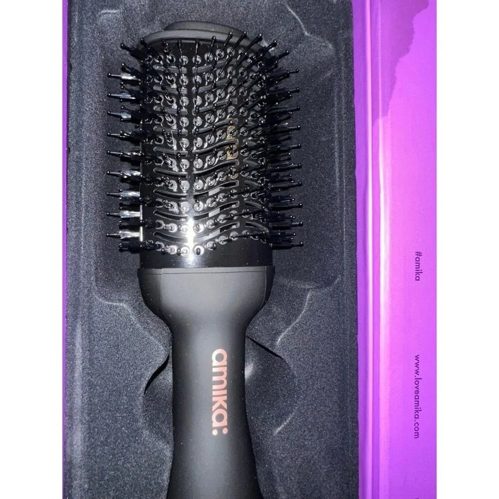 Amika‎ Blow dryer brush hair care